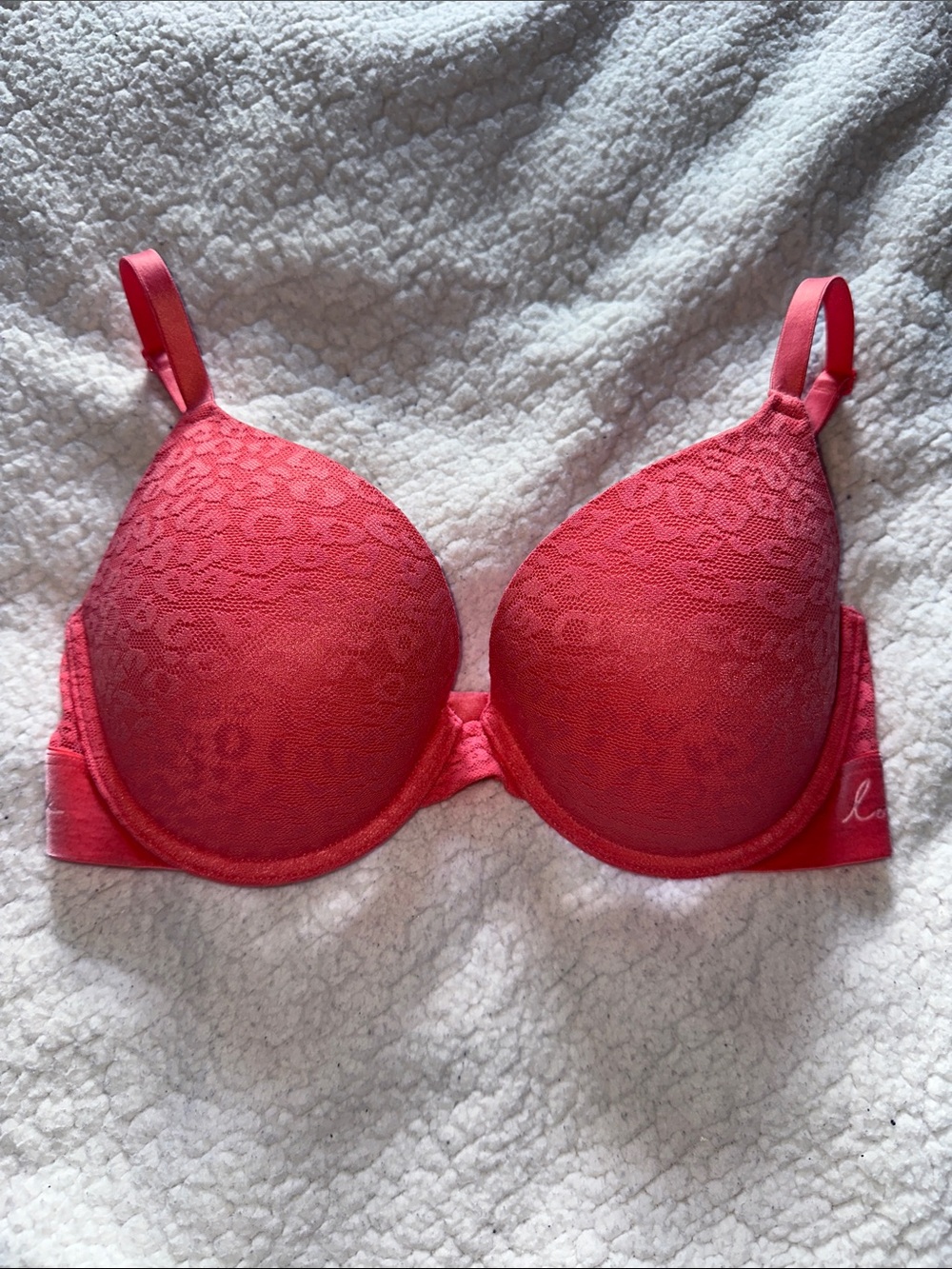 PINK Wear Everywhere Leopard Lace Push Up Bra